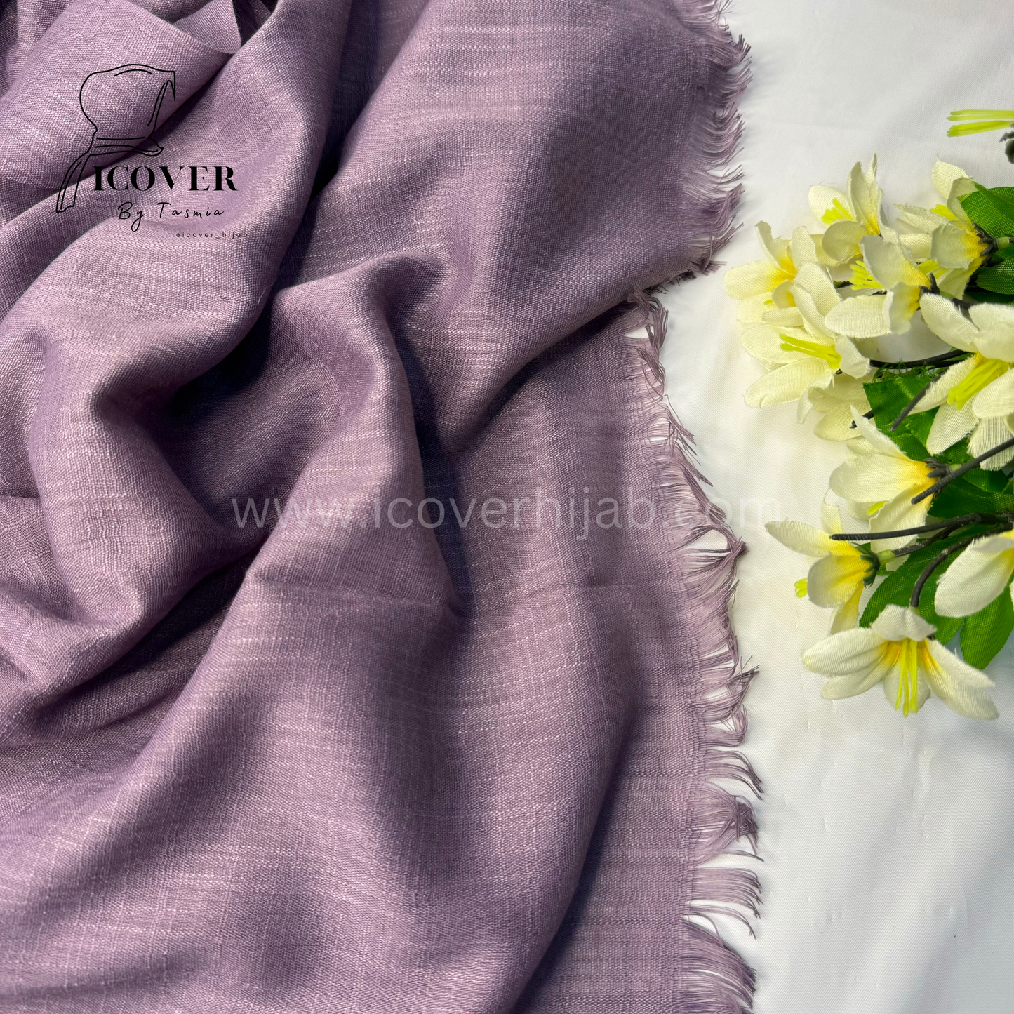 Wool hijab plum